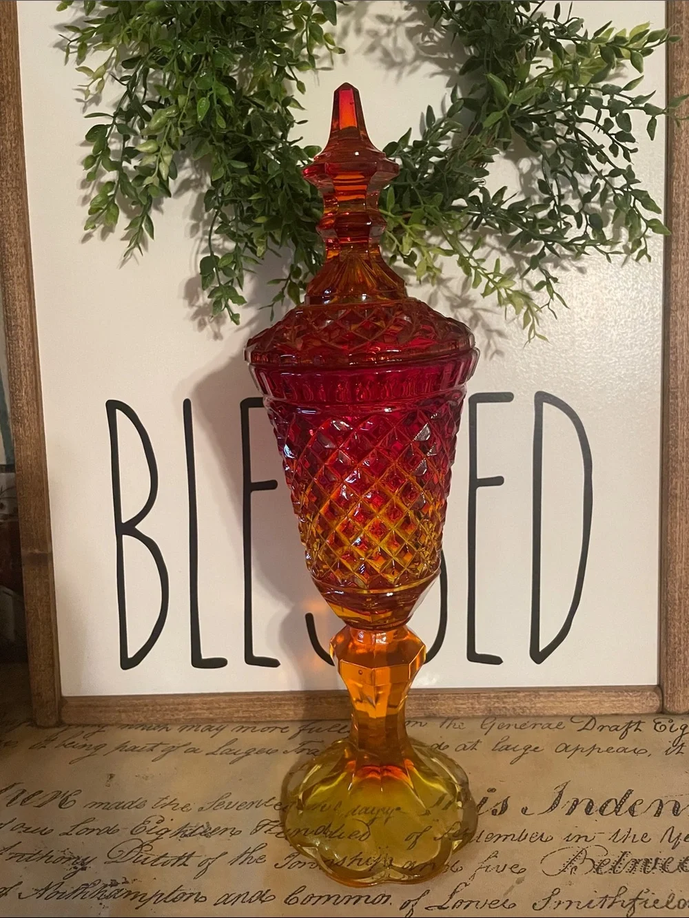 L. E. Smith Amberina Diamond Pointe Ombre Glass Apothecary Jar with Lid.